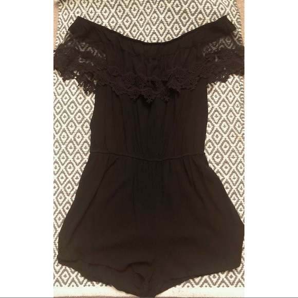 Ambiance Pants - Off the shoulder romper - Black Ambiance Pants - Off the shoulder romper - Black